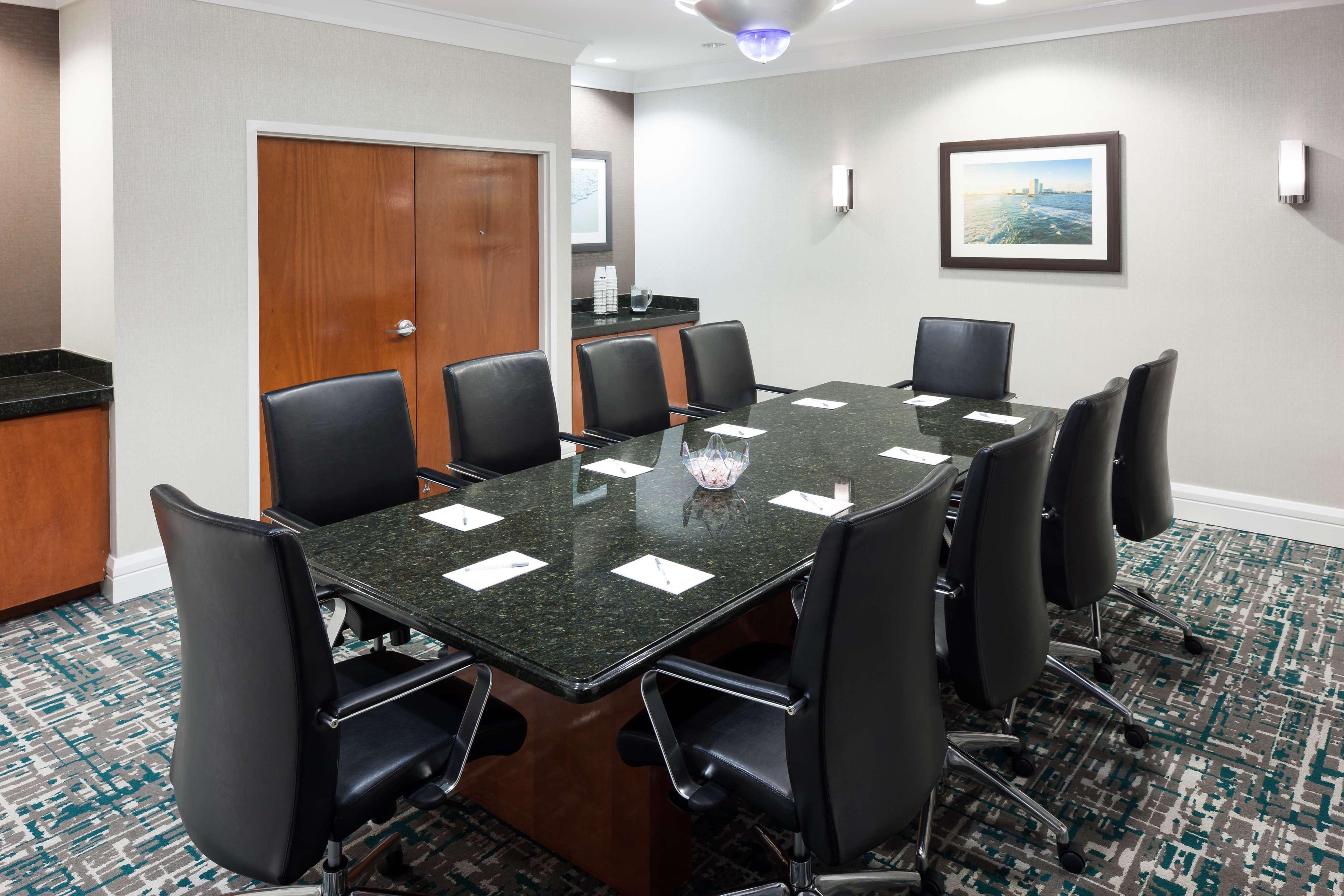 Hampton Inn Fort Lauderdale Downtown Las Olas Area מראה חיצוני תמונה